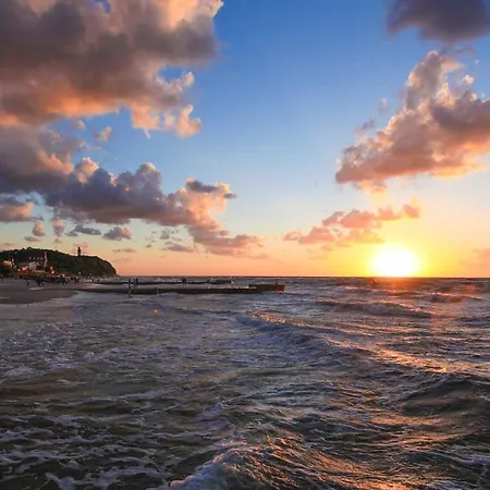 Chata Letniskowe Blue Sky 2 Rewal