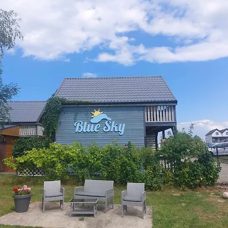 Деревянный коттедж Letniskowe Blue Sky 2 Реваль