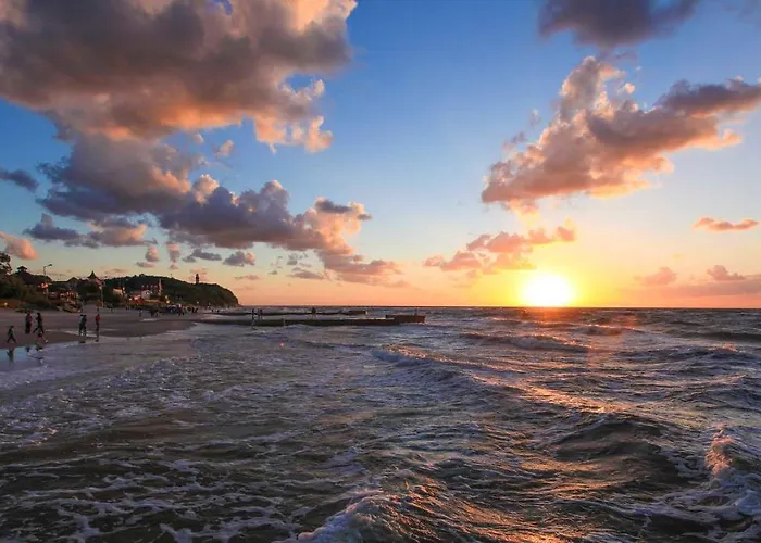 Lodge Letniskowe Blue Sky 2 Rewal